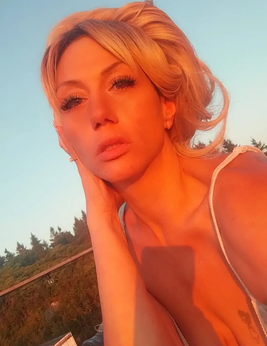 StephanieMax902 image