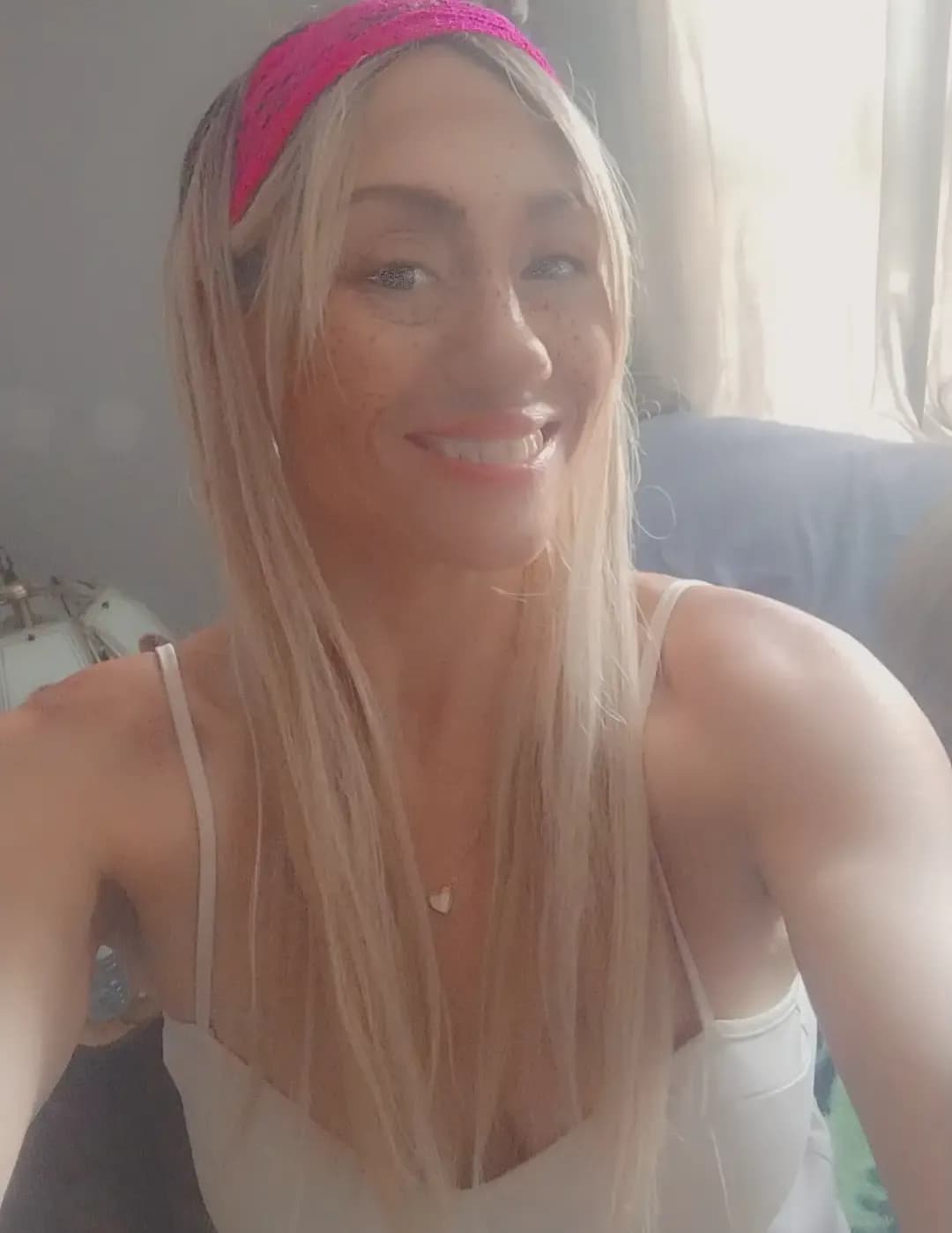 StephanieMax902 image