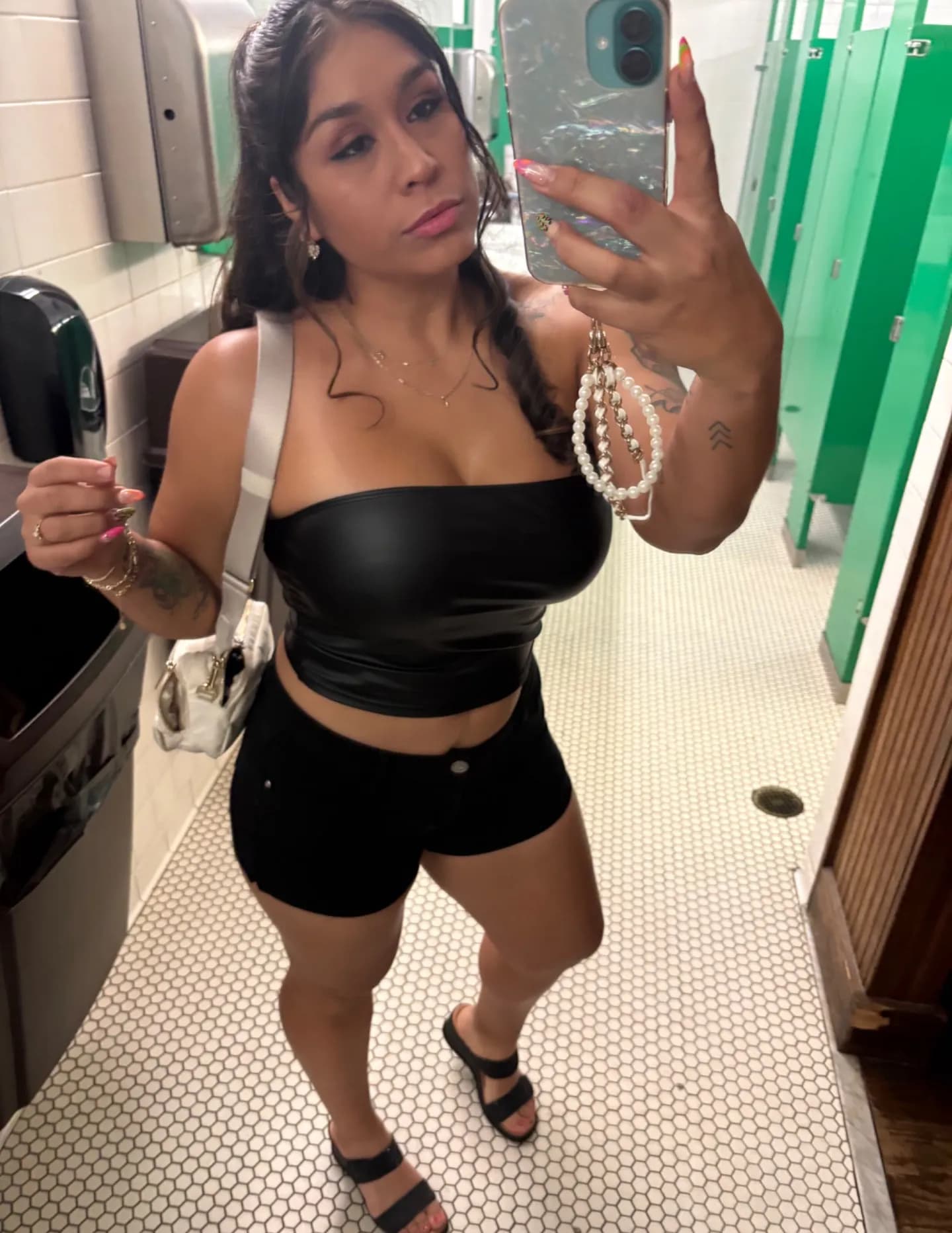Celena Lozano image