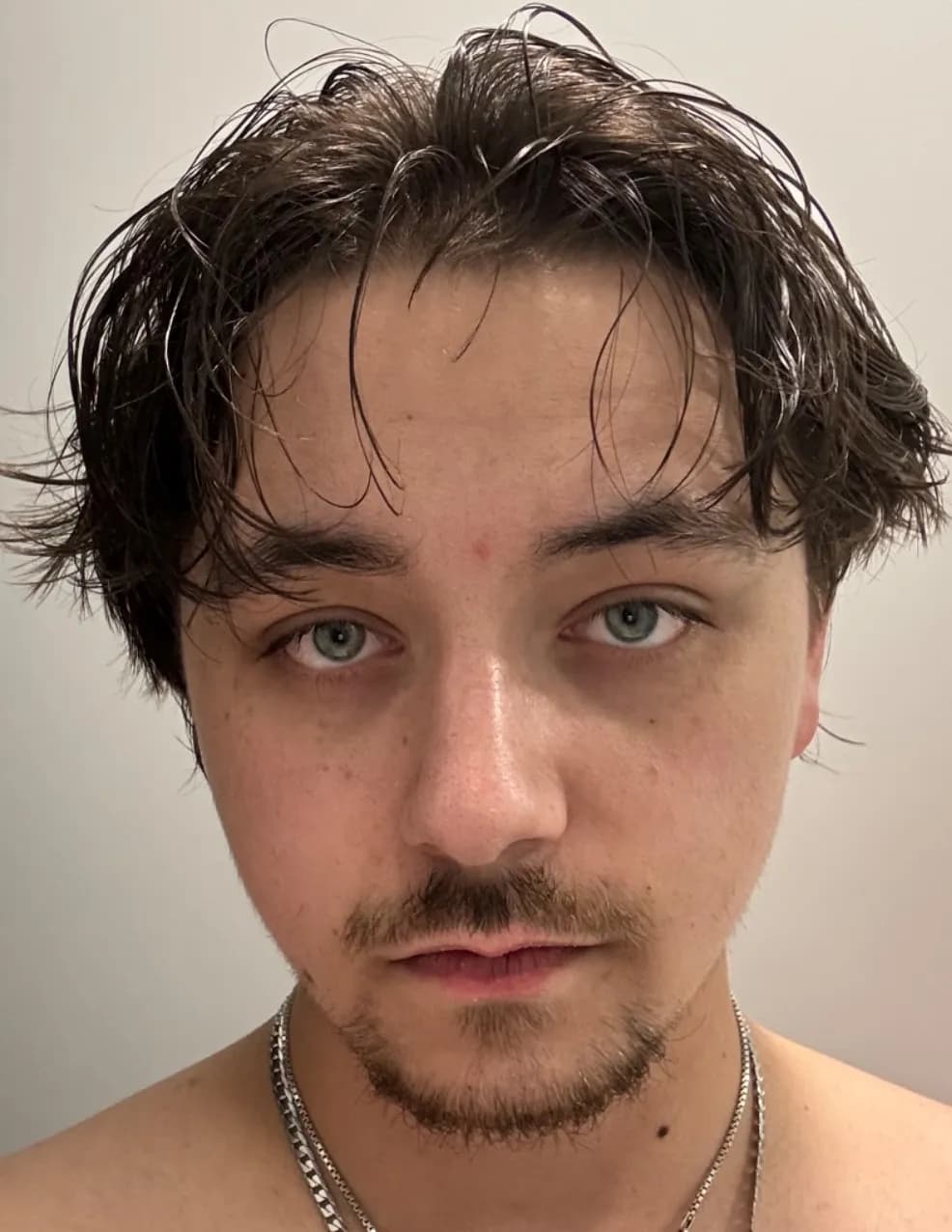 competitor no8YO
